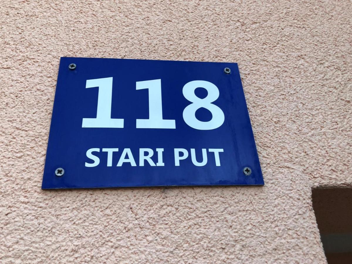 Apartman Luka Vir Lägenhet Exteriör bild